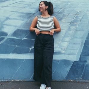 Meet your Posher, Adela